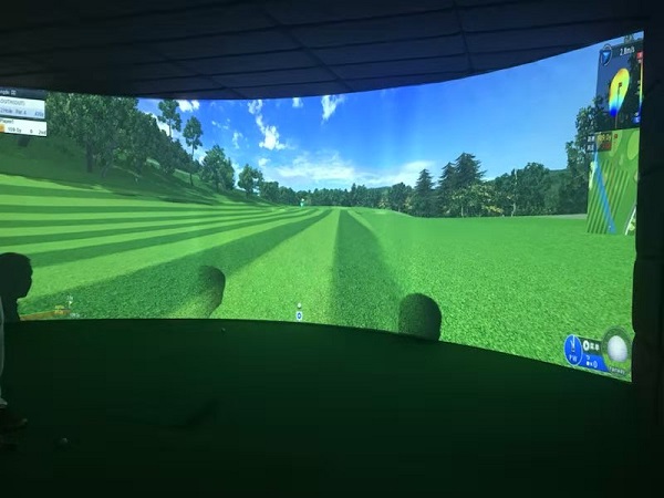 模拟高尔夫设备